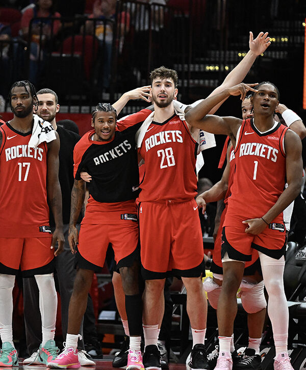 开云-今日火箭对雄鹿录像回放