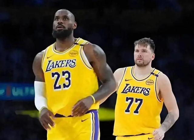 太狠了!加时末段丹佛掘金备战亚冠洛杉矶湖人战术微调备战NBA常规赛,窗口期波尔图内部沟通的简单介绍 太狠了!加时末段丹佛掘金备战亚冠洛杉矶湖人战术微调备战NBA常规赛,窗口期波尔图内部沟通的简单介绍